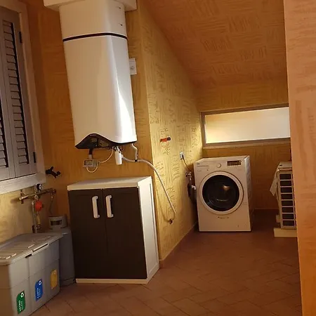 Le Mansarde Apartment