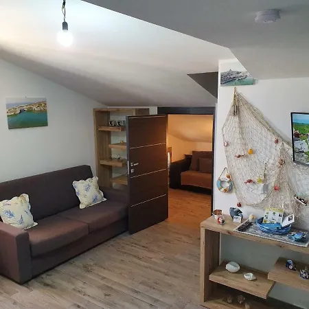 Le Mansarde Apartment